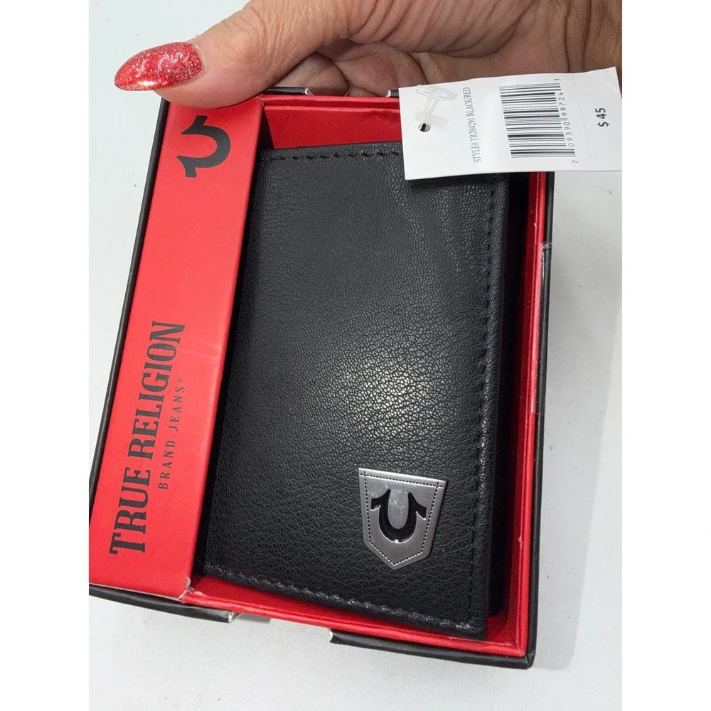 True Religion Mens Black Genuine Leather Trifold RFID Wallet TR204291 NIB